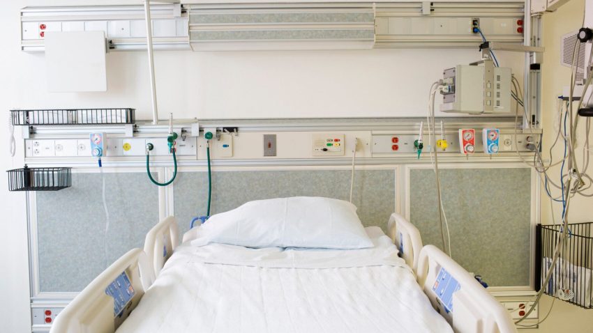 Hospital Beds Market