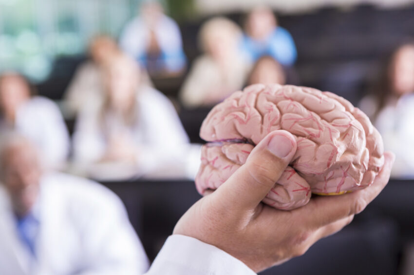 Traumatic Brain Injury Therapeutics Market