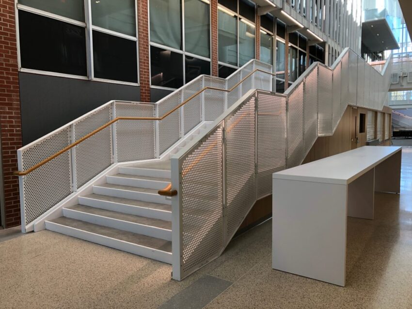Aluminum Railing Market