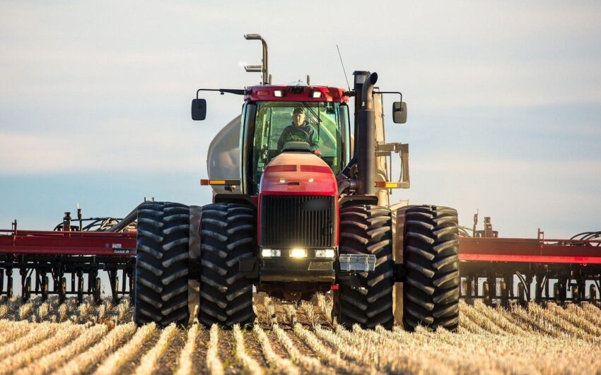 Agricultural Tractor Market